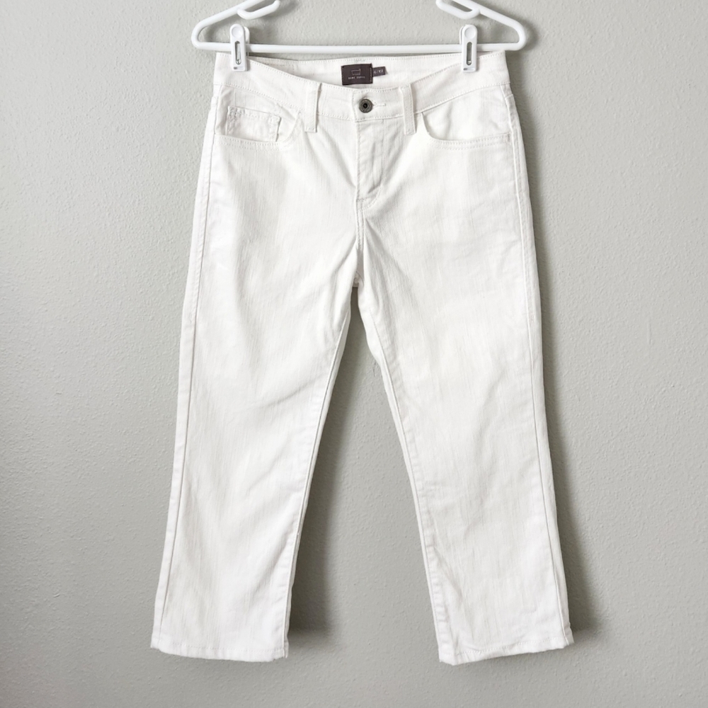 Levi's Demi Curve White Cropped Jeans With Stretch, Size 4 / 27